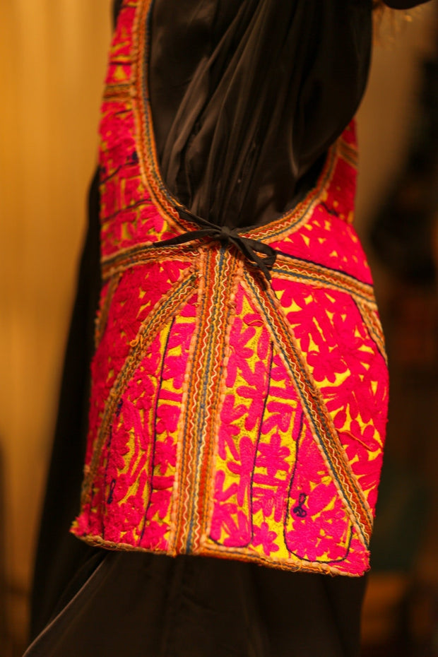 BIBI ARTISAN EMBROIDERED CROSSBODY BAG - sustainably made MOMO NEW YORK sustainable clothing, bag slow fashion