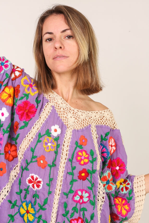 BELLA FLOR CROCHET KAFTAN