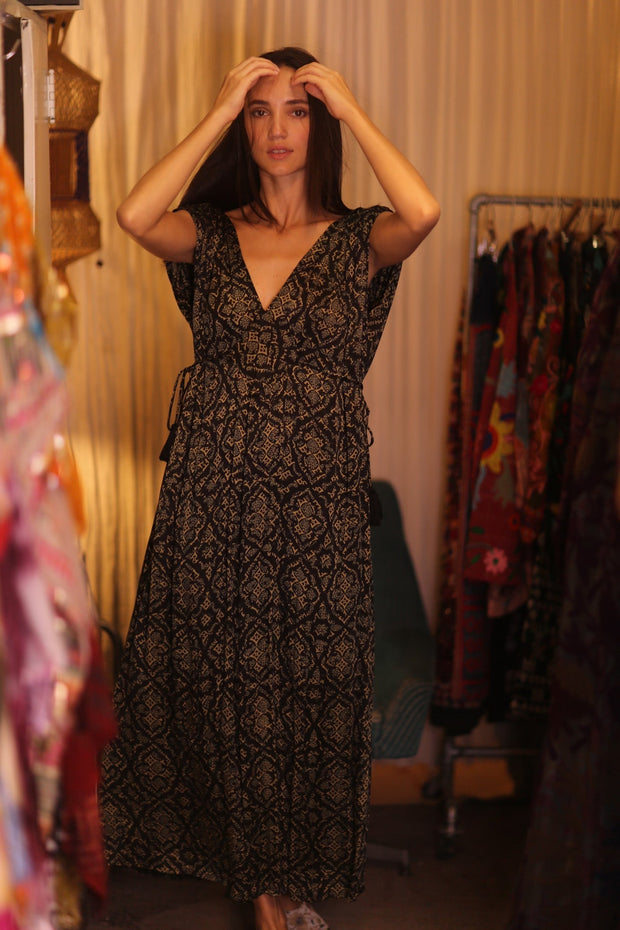 SILK DRESS VICTORIA BROWNY - sustainably made MOMO NEW YORK sustainable clothing, bestseller slow fashion