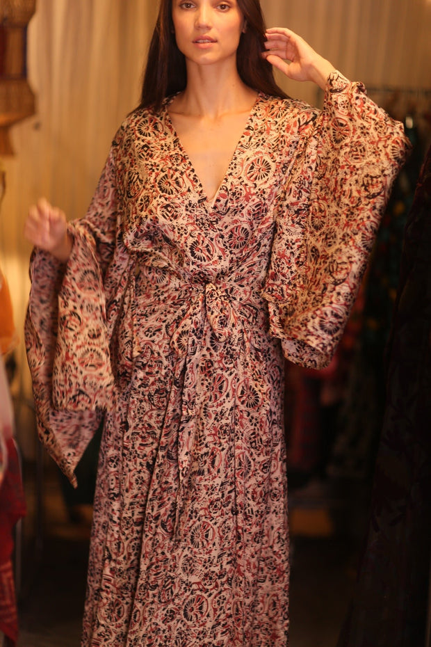 SILK WING KIMONO PINA EZRA - sustainably made MOMO NEW YORK sustainable clothing, kimono slow fashion