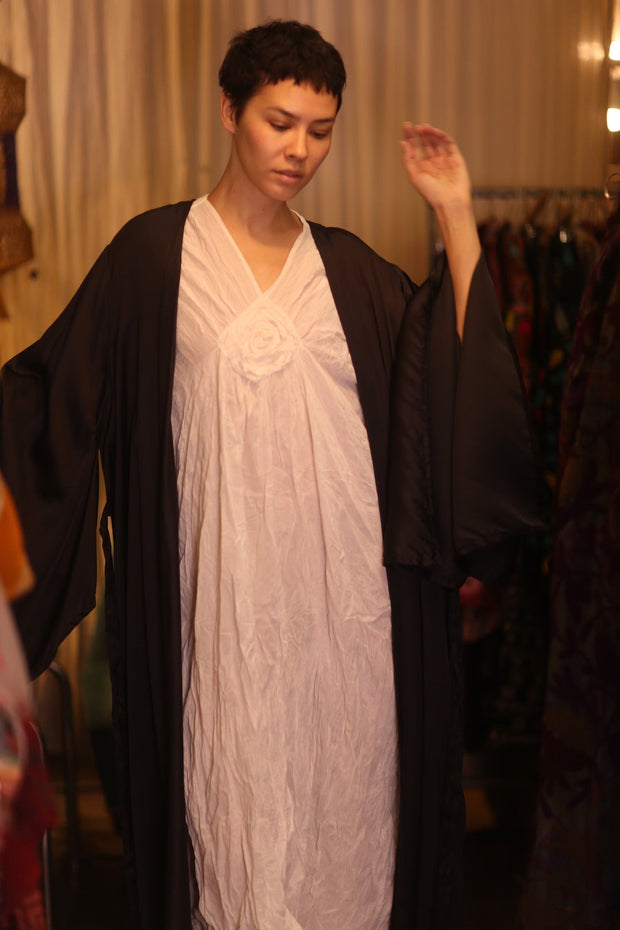 WING KIMONO PINA SOLID BLACK - sustainably made MOMO NEW YORK sustainable clothing, handmade slow fashion