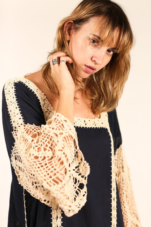 CROCHET KAFTAN HANNELI - sustainably made MOMO NEW YORK sustainable clothing, crochet slow fashion