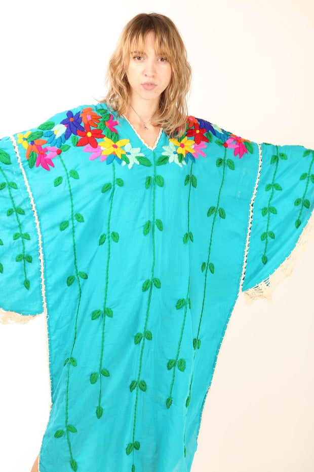 EMBROIDERED KAFTAN NATALIE - sustainably made MOMO NEW YORK sustainable clothing, resort2023 slow fashion