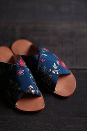 HAND CRAFTED LEATHER SOLE SANDALS BALI - sustainably made MOMO NEW YORK sustainable clothing, sandals slow fashion