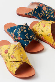 SUNNY DAYS SLIP ON SANDALS - sustainably made MOMO NEW YORK sustainable clothing, resort2023 slow fashion