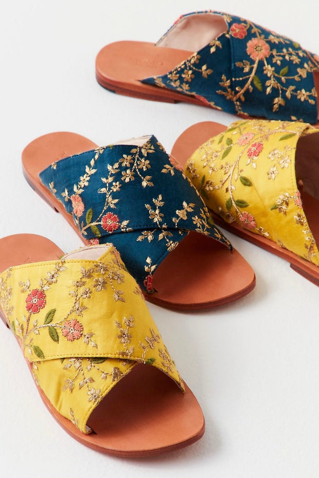 SUNNY DAYS SLIP ON SANDALS - sustainably made MOMO NEW YORK sustainable clothing, resort2023 slow fashion