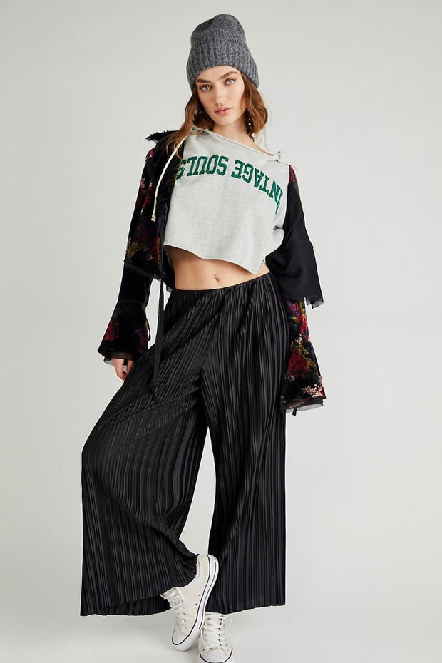 WINONA PLEATED FLARE PANTS X FREE PEOPLE - sustainably made MOMO NEW YORK sustainable clothing, pants slow fashion